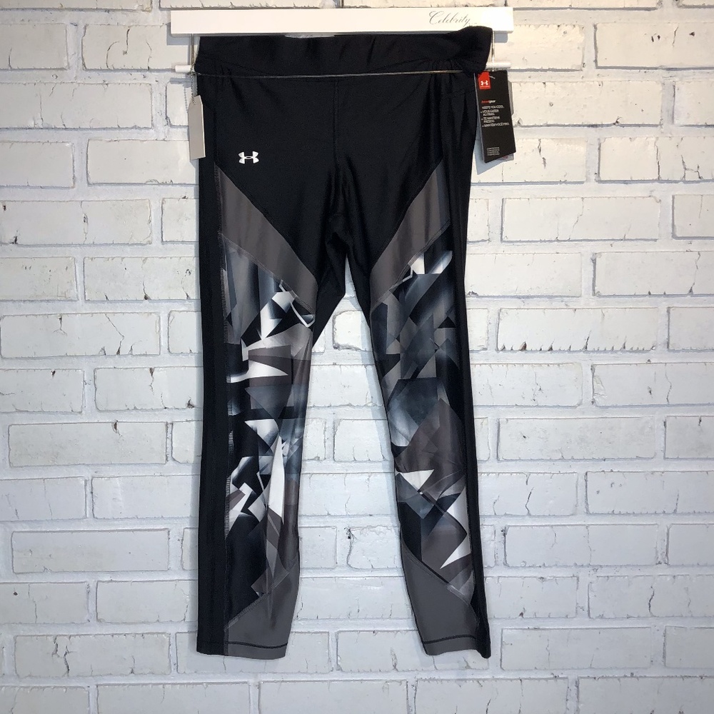 UA Women's L BLACK Compression Heat Gear Leggings